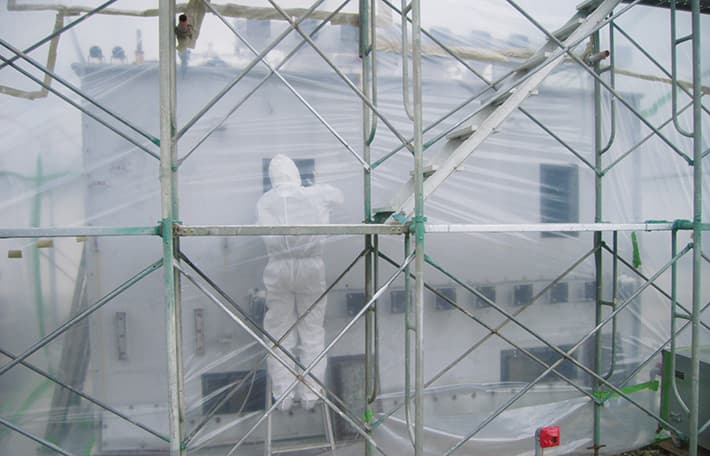 画像:リアクトル解体