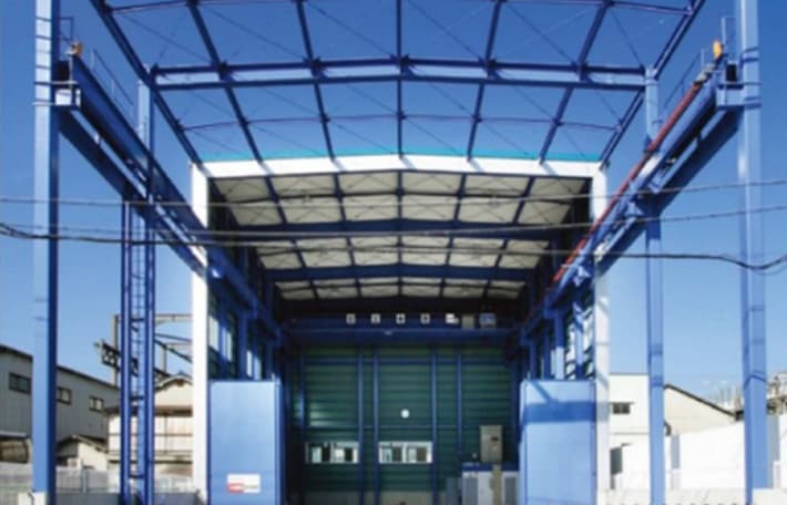 画像:施工風景04 本体中身撤去